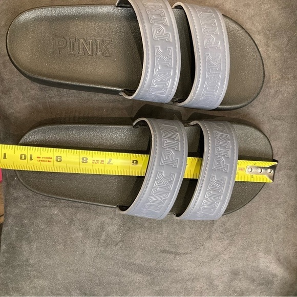PINK Sz 9 Two Strap Slip  On Rubber Sole Slides Sandals - Picture 9 of 10